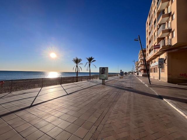 Modern And Stylish Apartament Sea ​​Views Guardamar del Segura Bagian luar foto